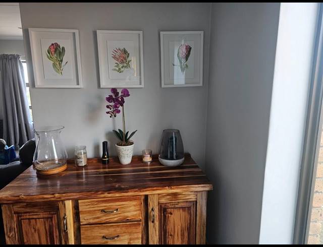 8 BEDROOM HOUSE FOR SALE IN MOSSEL BAY CENTRAL